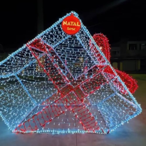 Prefeitura de Pinheiral e Sesc dão início à magia do Natal com iluminação especial